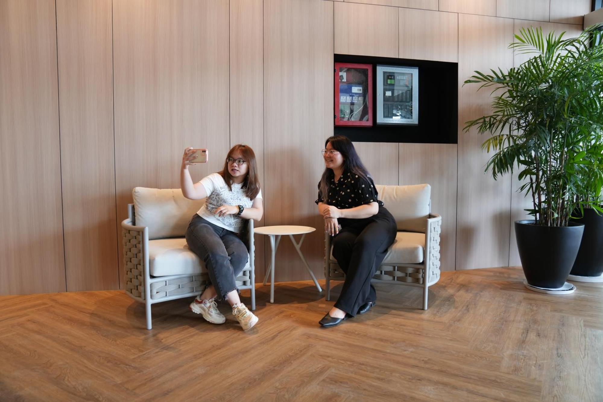 קוצ'ינג Roxy Hotel Aiman מראה חיצוני תמונה